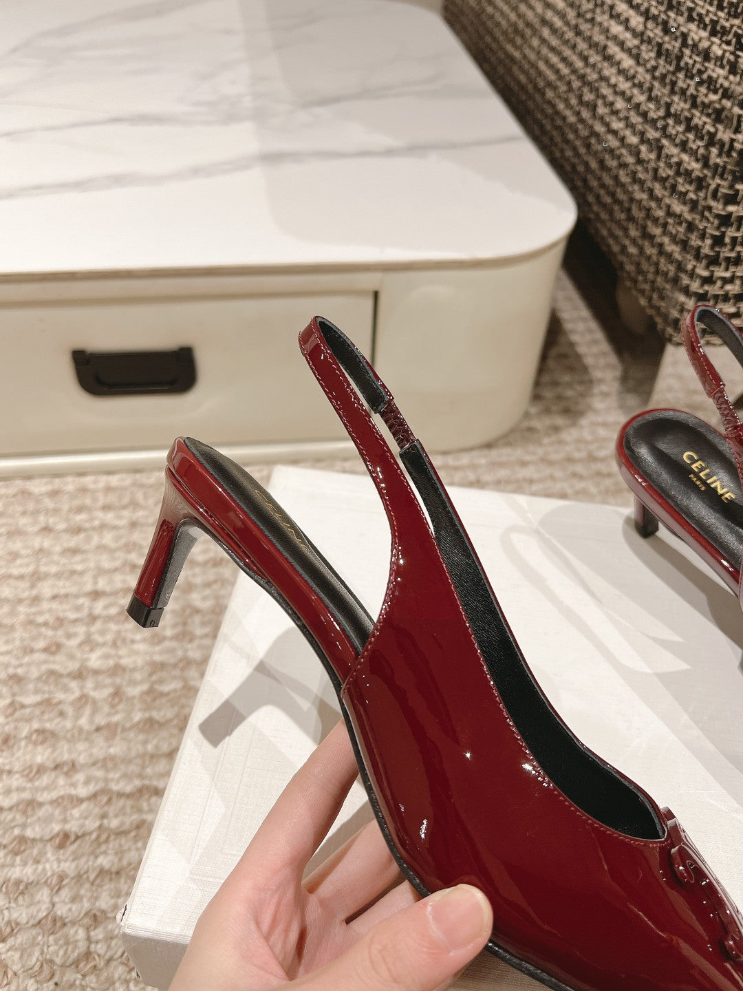 HIGH SLINGBACKS 5 CM IN RUBY RED PATENT CALFSKIN - 35