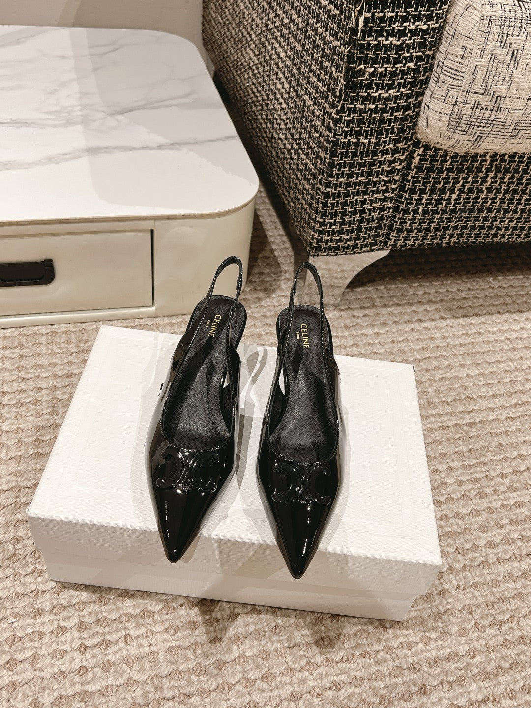 HIGH SLINGBACKS 5 CM IN BLACK PATENT CALFSKIN - 35