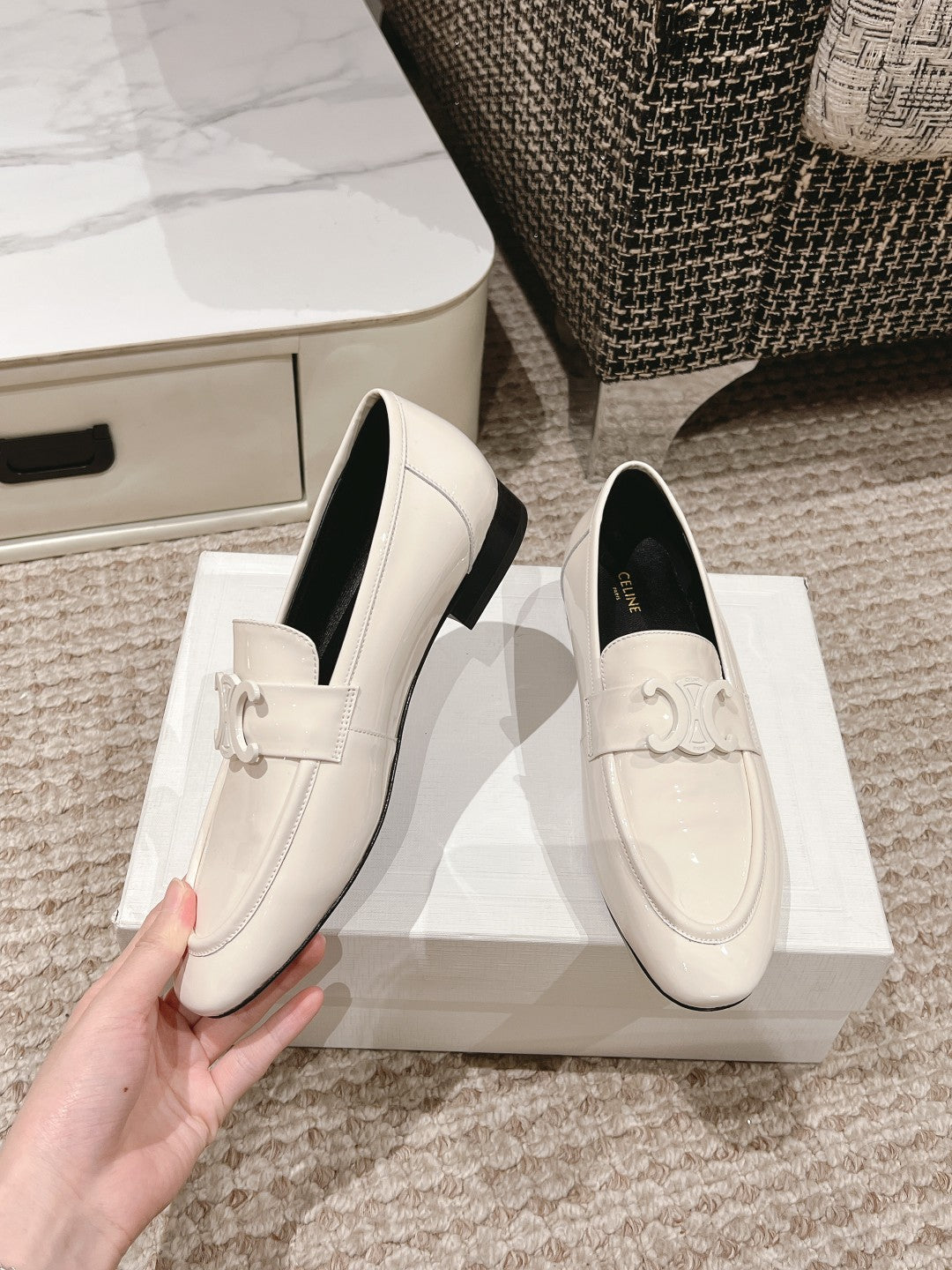 TRIOMPHE LOAFER IN WHITE PATENT CALFSKIN - 35