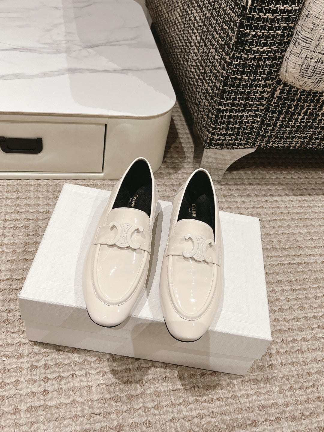 TRIOMPHE LOAFER IN WHITE PATENT CALFSKIN - 35
