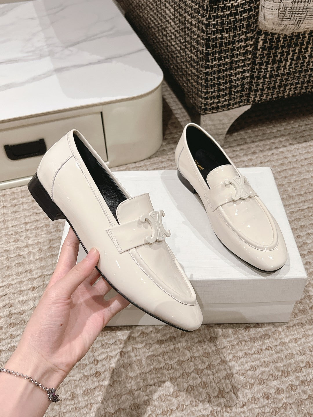 TRIOMPHE LOAFER IN WHITE PATENT CALFSKIN - 35