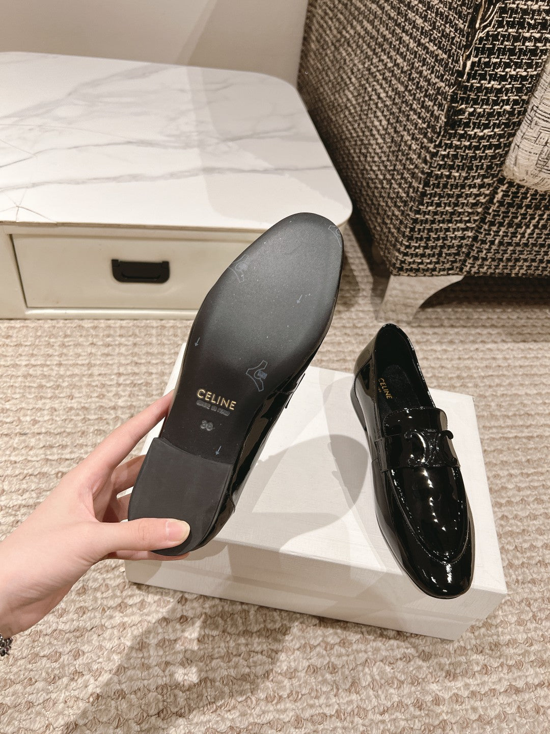 TRIOMPHE LOAFER IN BLACK PATENT CALFSKIN - 35