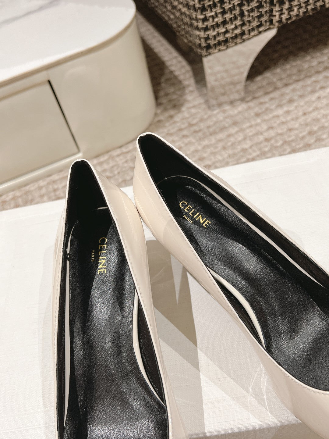 HIGH PUMP 5 CM IN WHITE PATENT CALFSKIN - 35