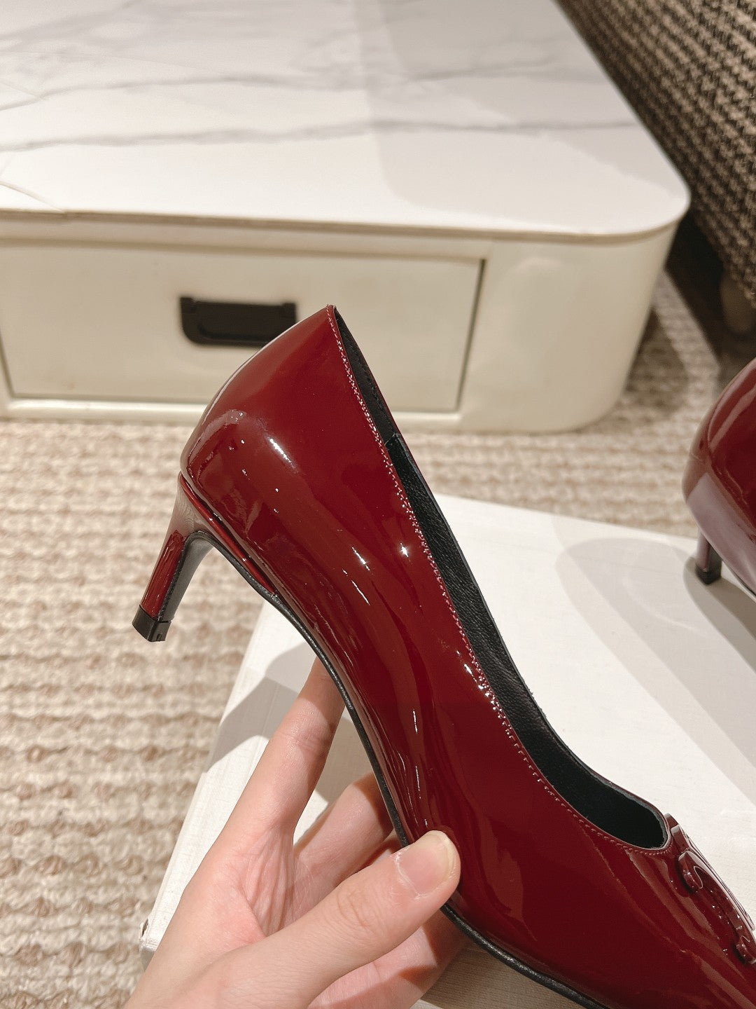 HIGH PUMP 5 CM IN RUBY RED PATENT CALFSKIN - 35