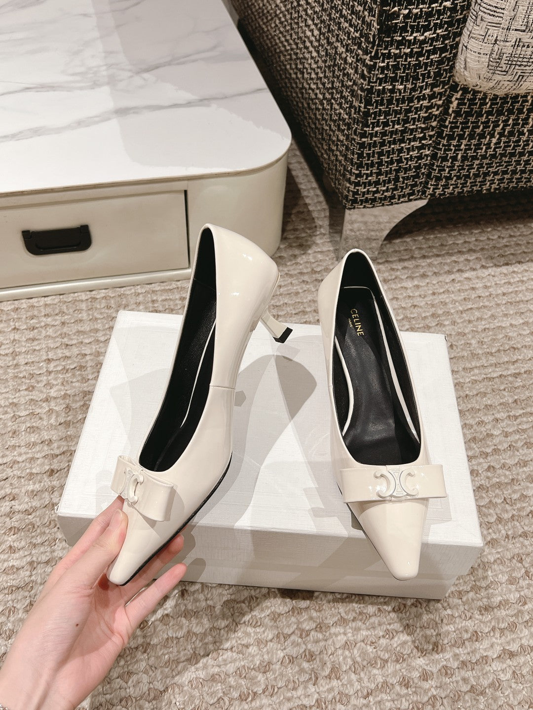 TRIOMPHE HIGH PUMP 5 CM IN WHITE PATENT CALFSKIN - 35
