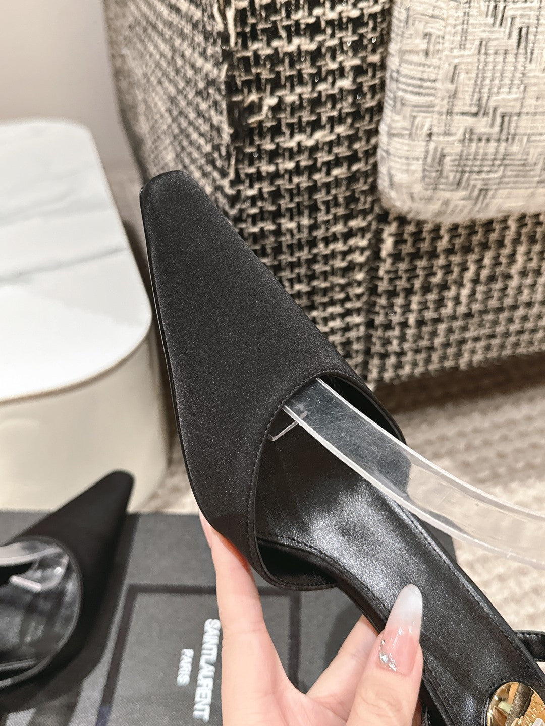 HIGH-HEELED SLINGBACKS SANDAL 7 CM IN BLACK SILK - 35