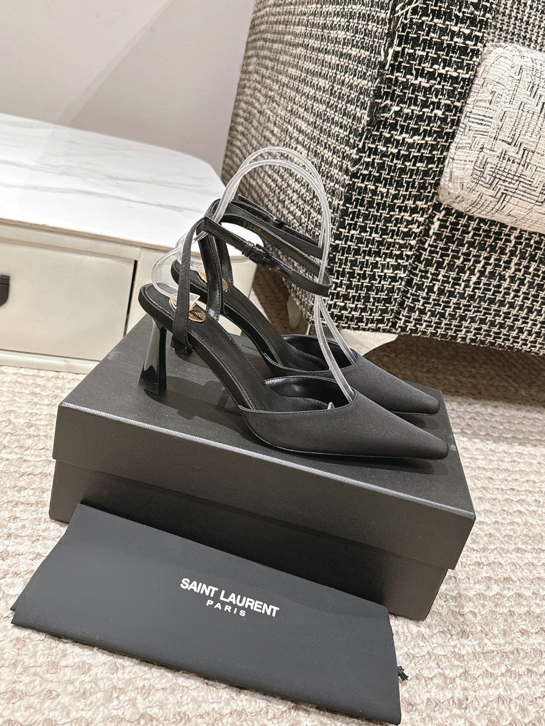 HIGH-HEELED SLINGBACKS SANDAL 7 CM IN BLACK SILK - 35