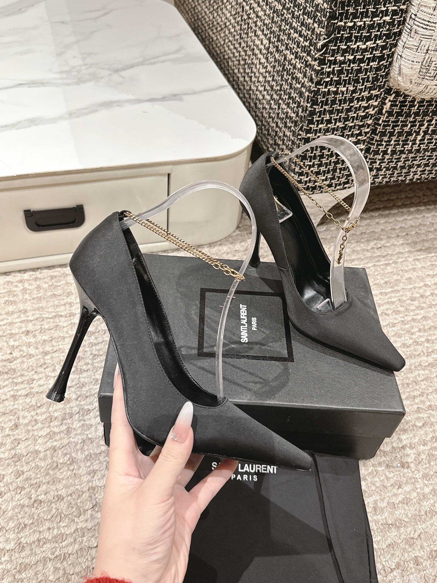 HIGH PUMP 9 CM IN BLACK SATIN - 35