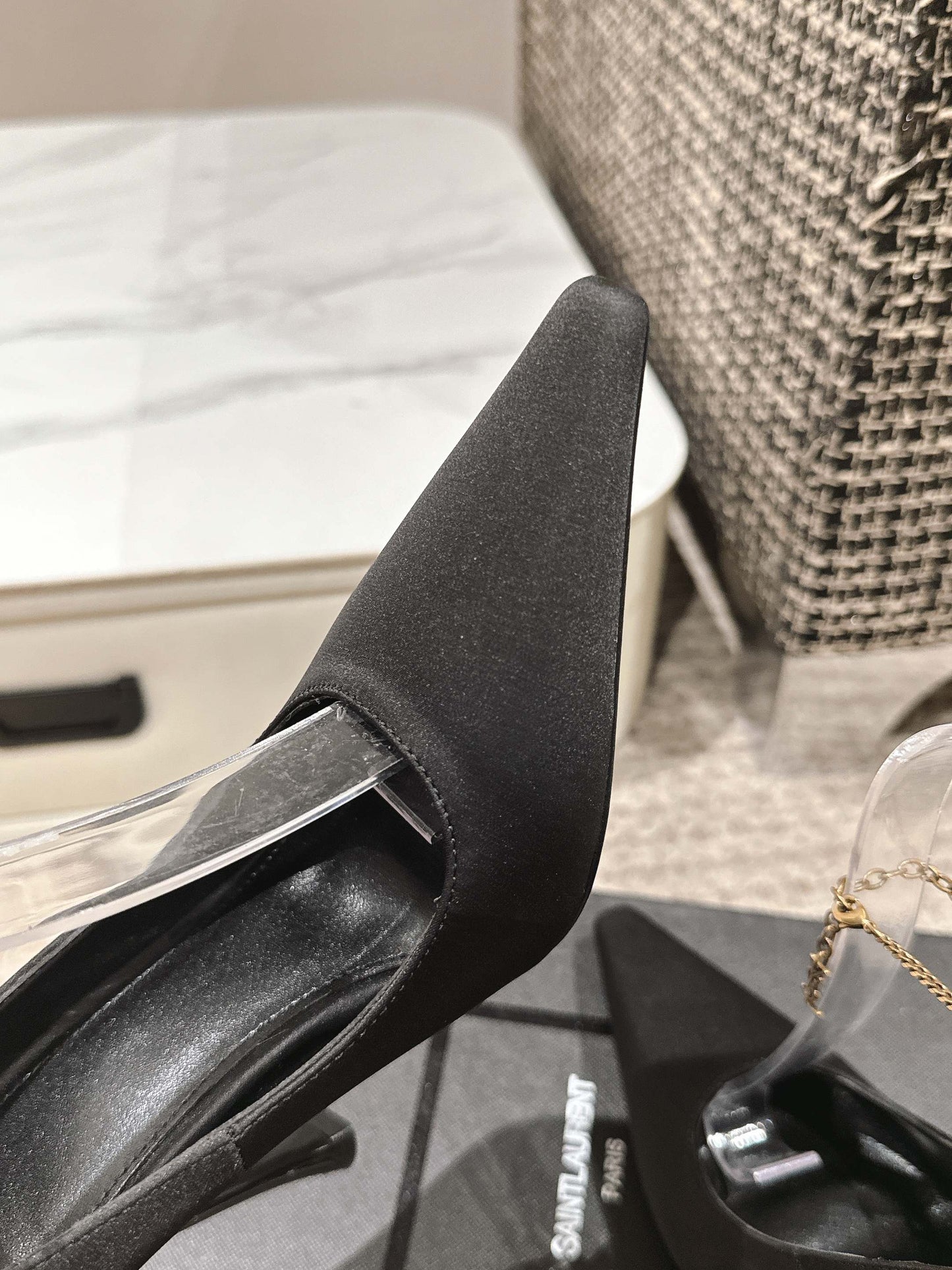 HIGH PUMP 9 CM IN BLACK SATIN - 35