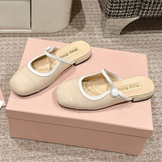 FLAT MULE IN BISQUE BEIGE PATENT CALFSKIN - 35