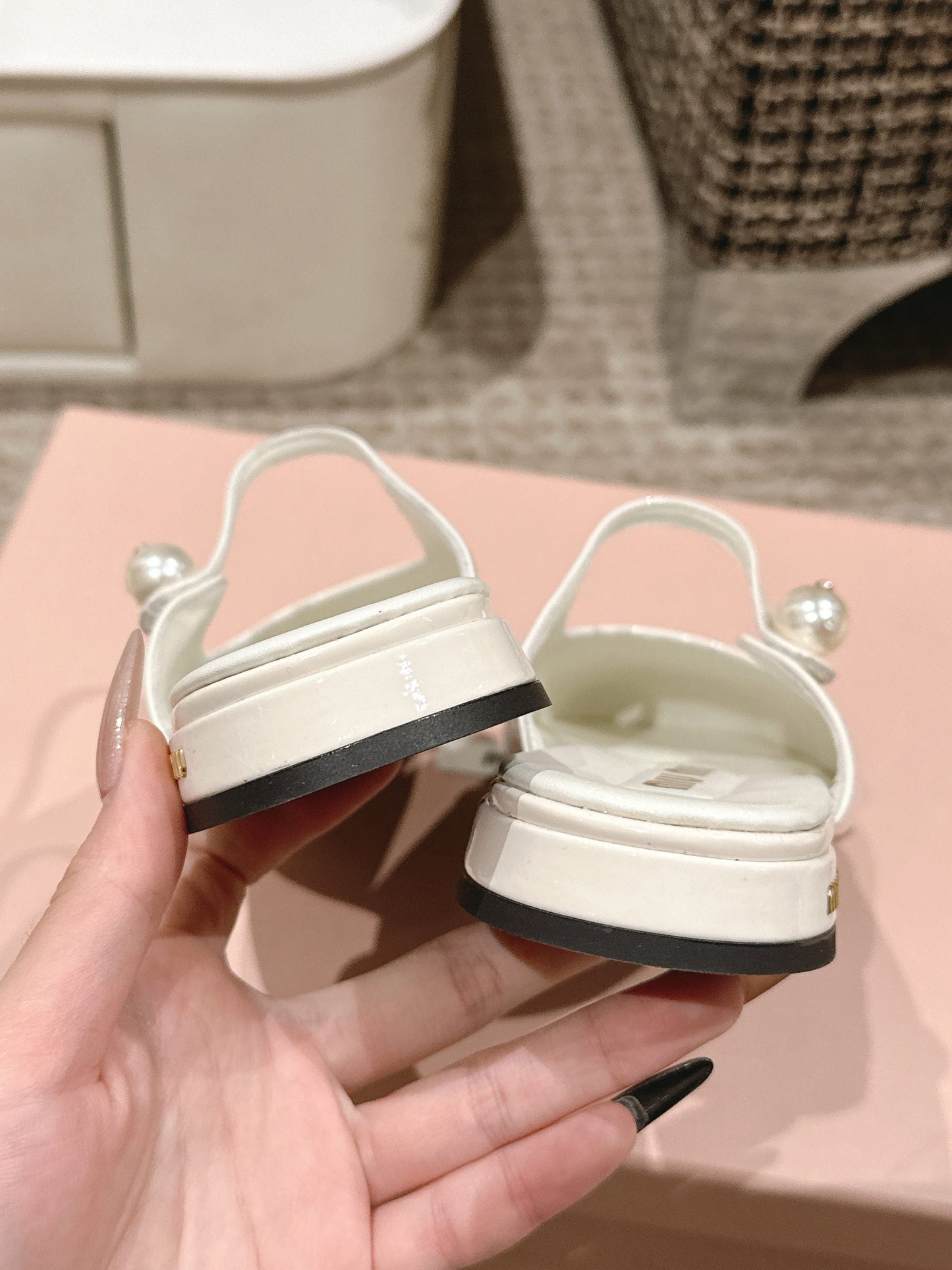 FLAT MULE IN WHITE MIX BLACK PATENT CALFSKIN - 35