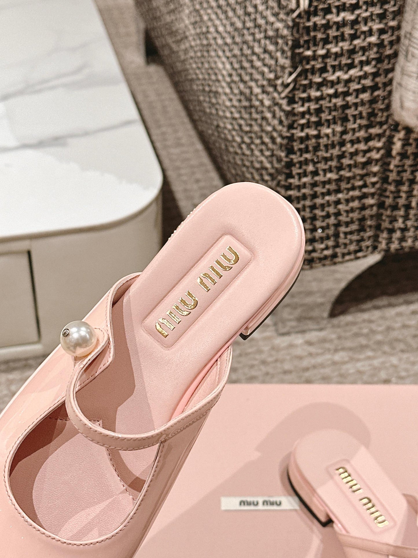 FLAT MULE IN BABY PINK MIX BLACK PATENT CALFSKIN - 35