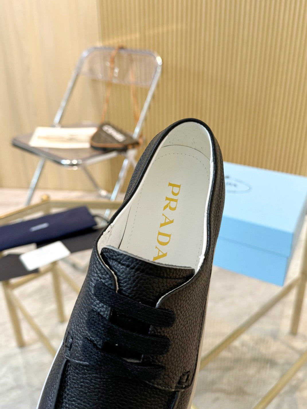 PRA LACE-UP SHOES BLACK CALFSKIN - 35