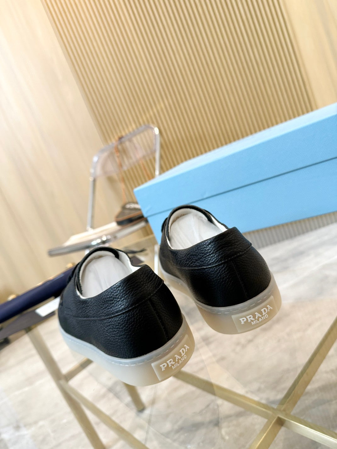PRA LACE-UP SHOES BLACK CALFSKIN - 35