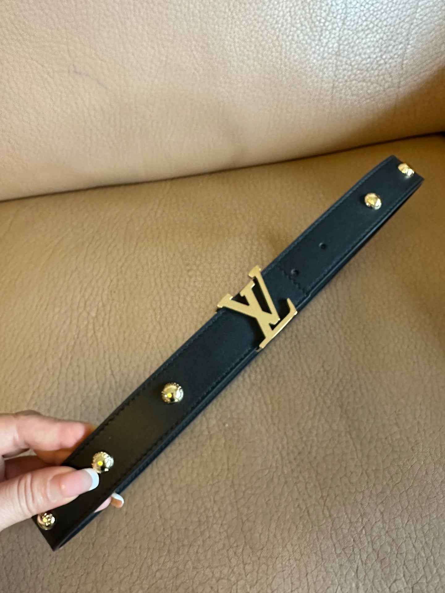 LV Initiales Studs 30mm Reversible Belt Gold Buckle Black Leather - 30
