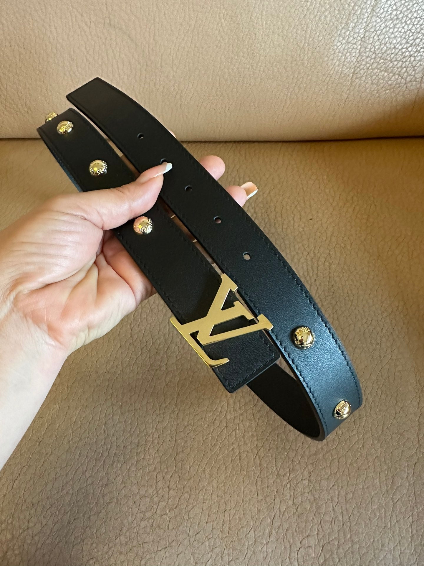 LV Initiales Studs 30mm Reversible Belt Gold Buckle Black Leather - 30