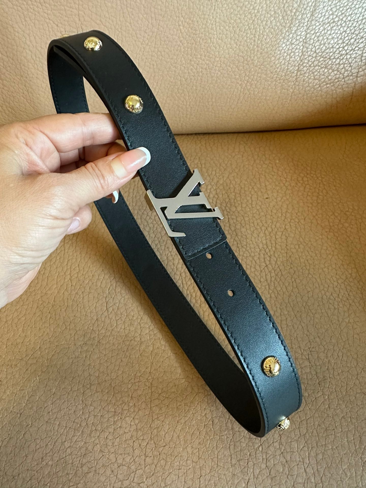 LV Initiales Studs 30mm Reversible Belt Silver Buckle Black Leather - 30