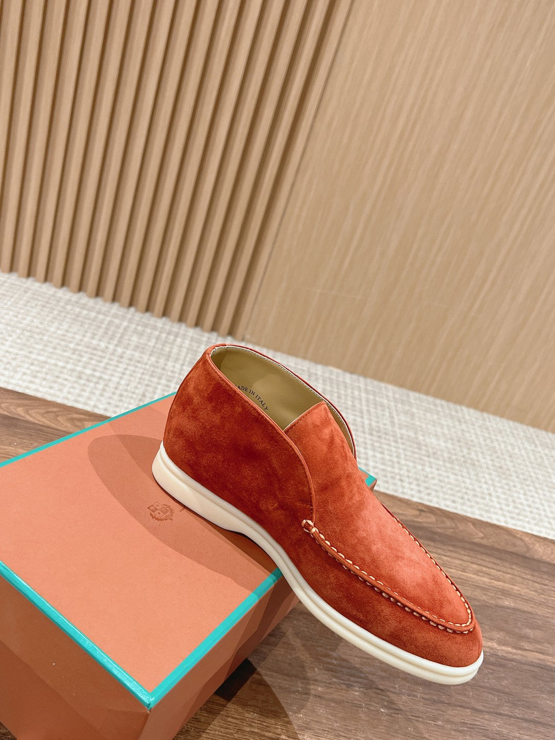 LP OPEN WALK LOAFERS FIRE SUEDE - 35