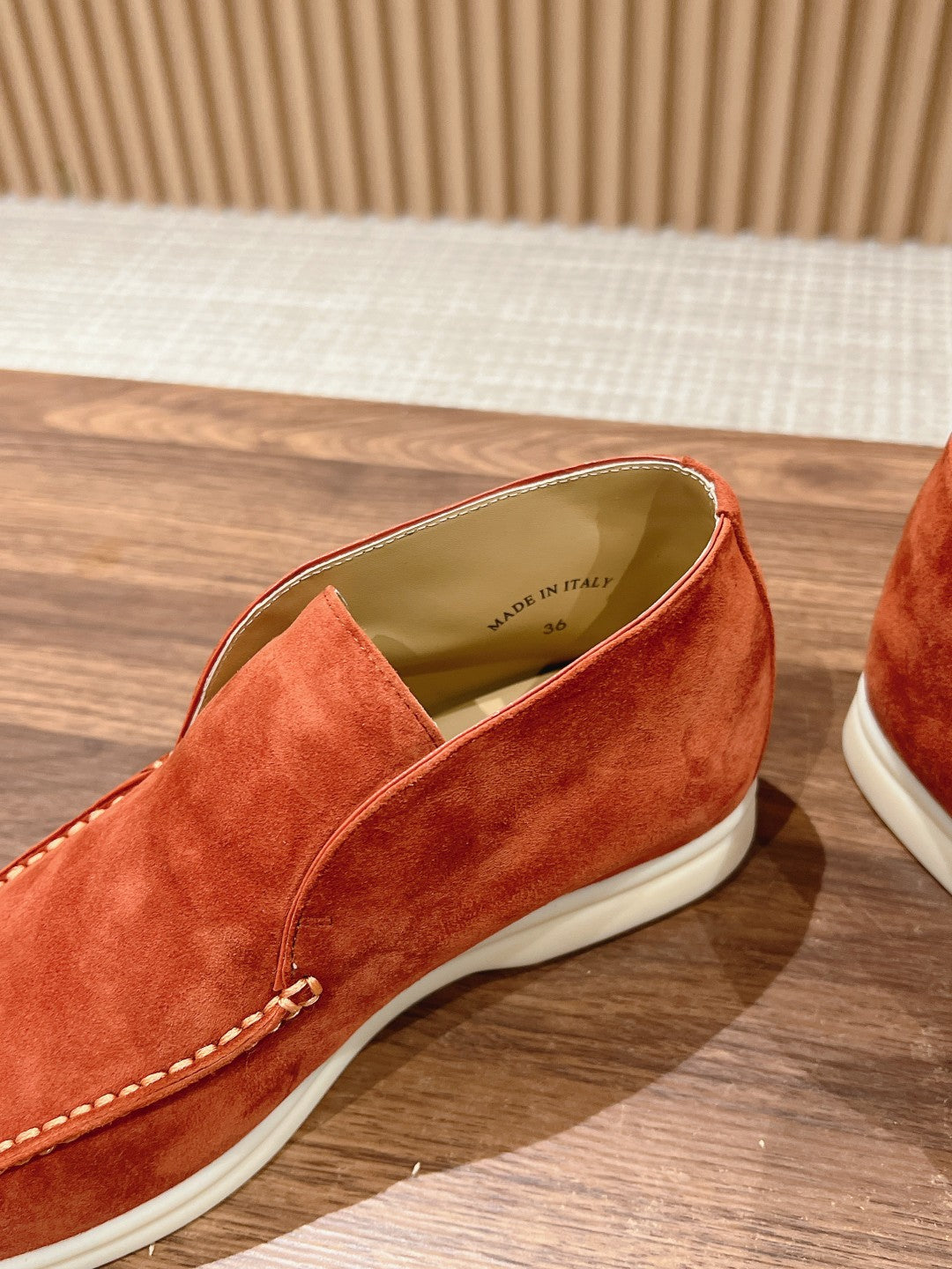 LP OPEN WALK LOAFERS FIRE SUEDE - 35