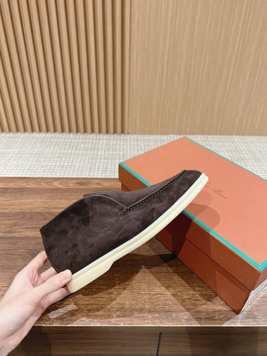LP OPEN WALK LOAFERS ASH BROWN SUEDE - 35