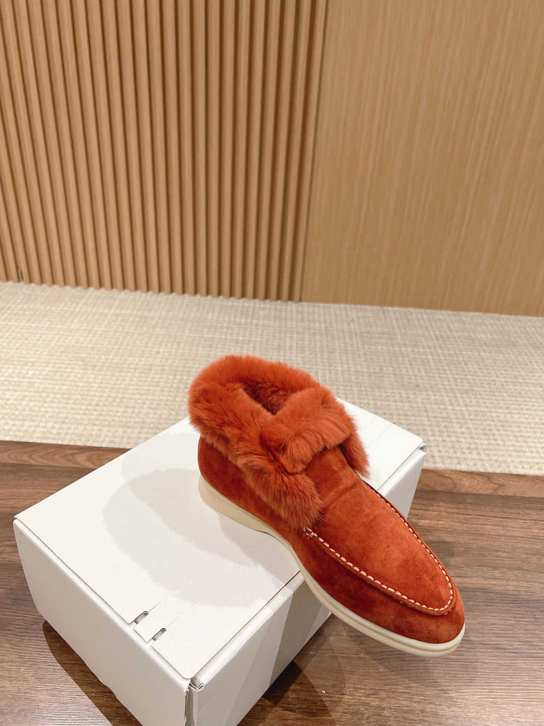 LP CLASSIC SUMMER CHARMS WALK LOAFERS BURNT ORANGE CALFSKIN - 35