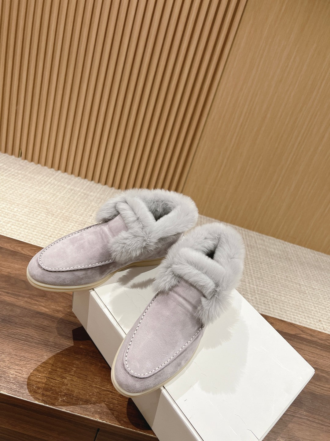 LP CLASSIC SUMMER CHARMS WALK LOAFERS BRIGHT GRAY CALFSKIN - 35