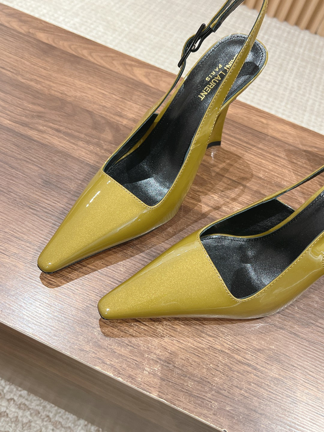 SL DUNE SLINGBACK PUMPS MUSTARD POLISHED CALFSKIN - 35