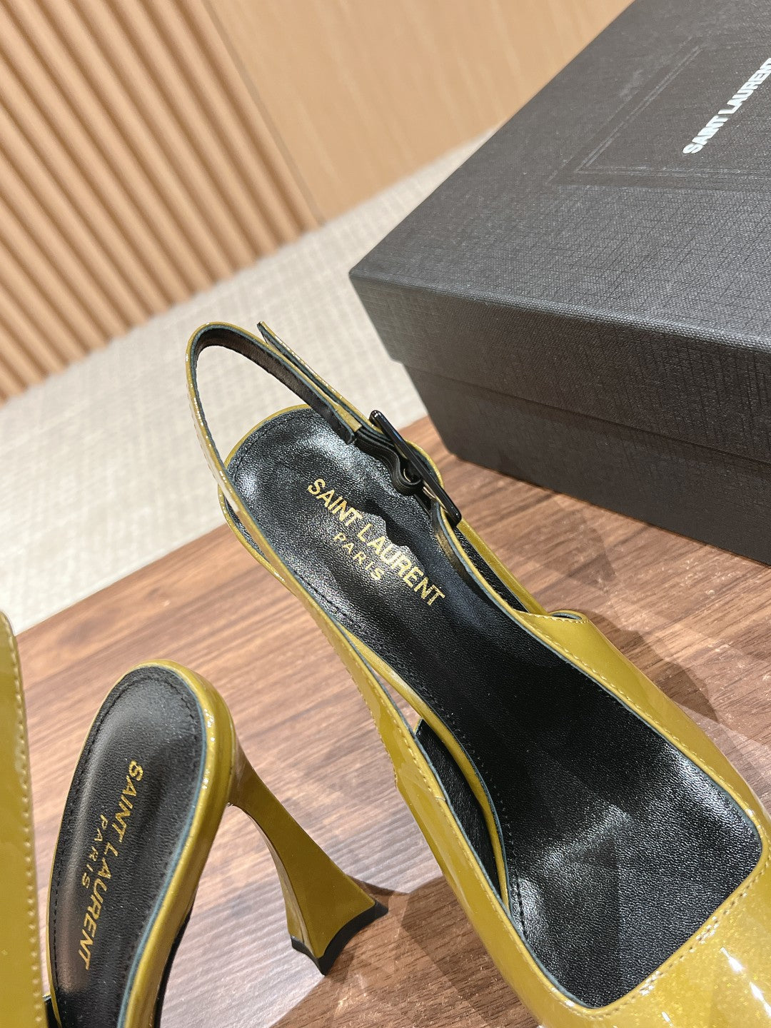 SL DUNE SLINGBACK PUMPS MUSTARD POLISHED CALFSKIN - 35