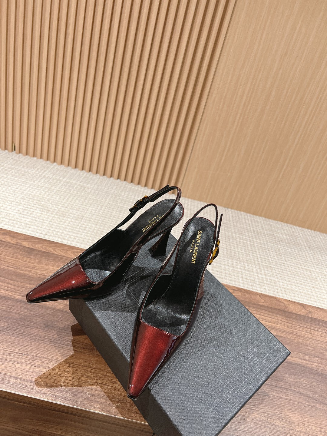 SL DUNE SLINGBACK PUMPS APPLE POLISHED CALFSKIN - 35
