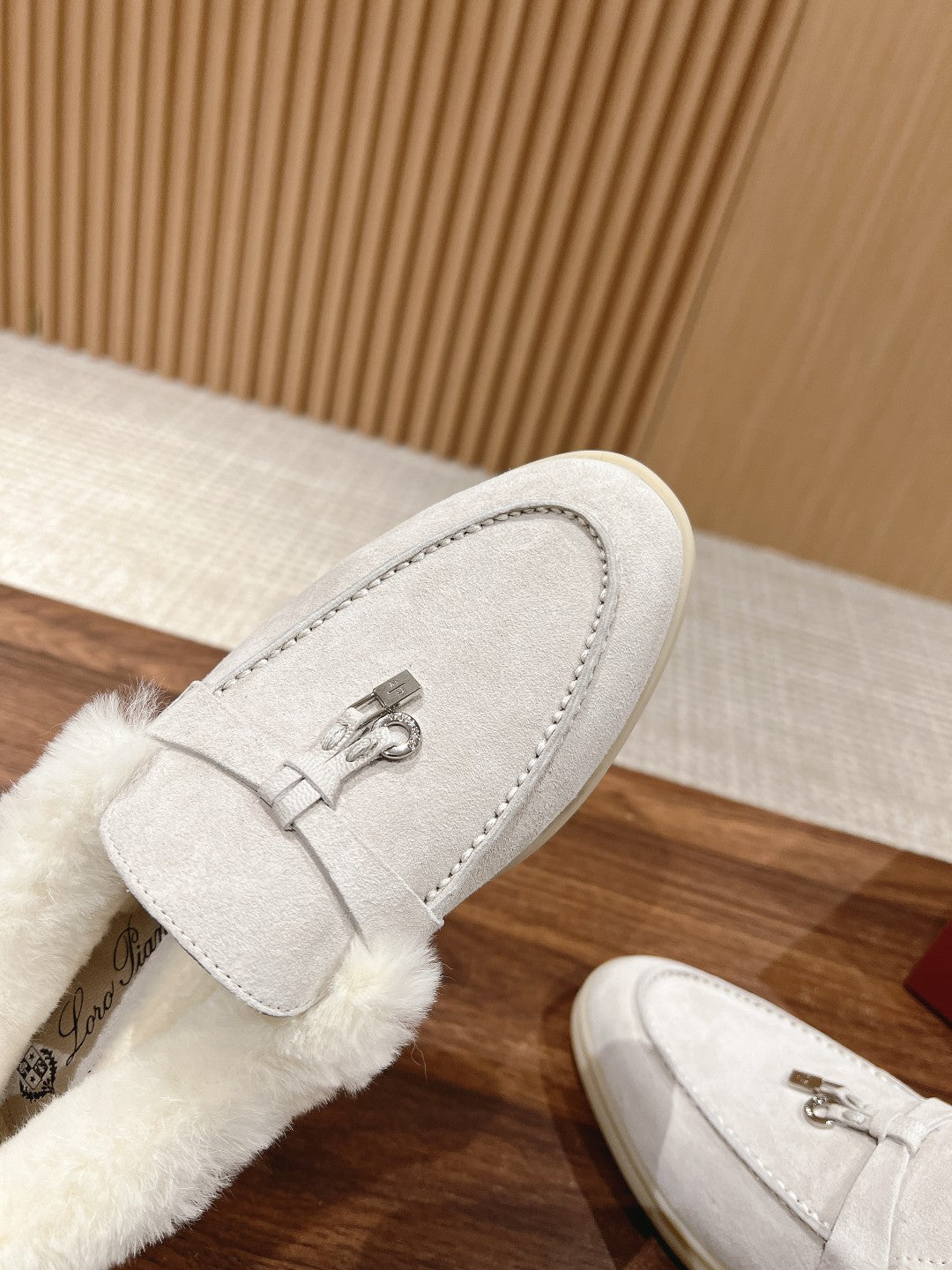 LP SUMMER CHARMS WALK LOAFERS LIGHT GRAY FLEECE - 35
