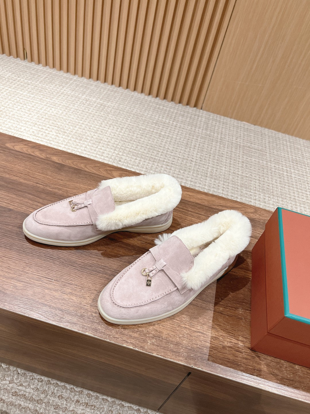 LP SUMMER CHARMS WALK LOAFERS THISTLE FLEECE - 35