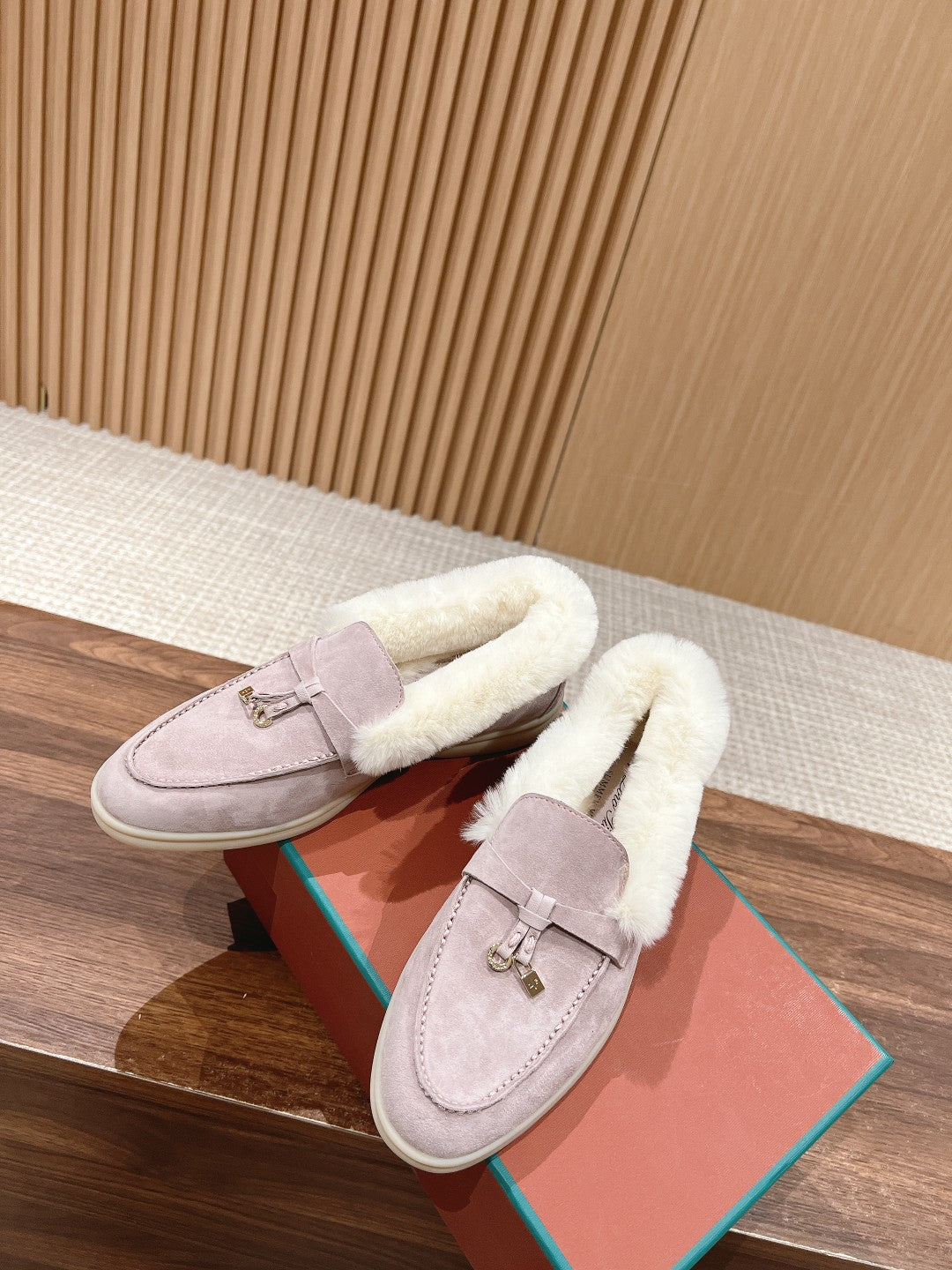 LP SUMMER CHARMS WALK LOAFERS THISTLE FLEECE - 35