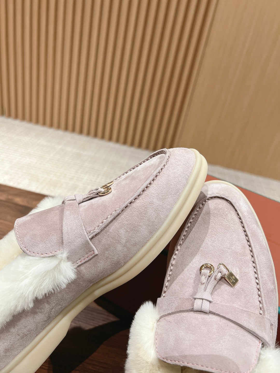 LP SUMMER CHARMS WALK LOAFERS THISTLE FLEECE - 35