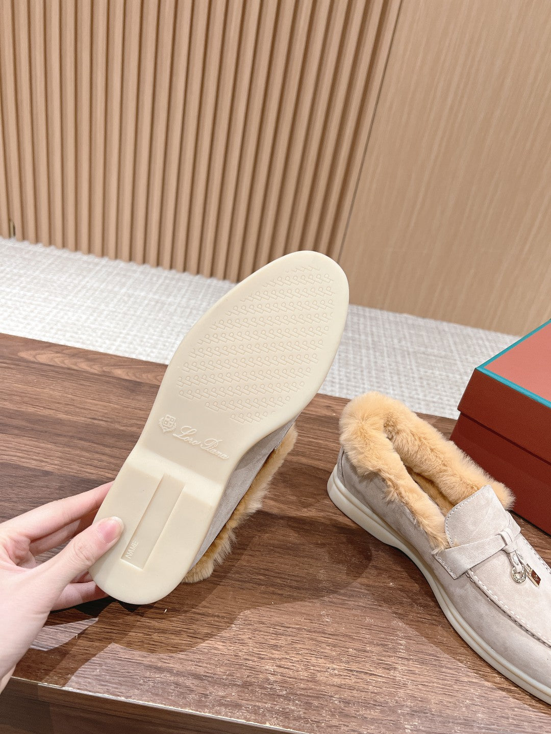 LP SUMMER CHARMS WALK LOAFERS TORTILLA FLEECE - 35