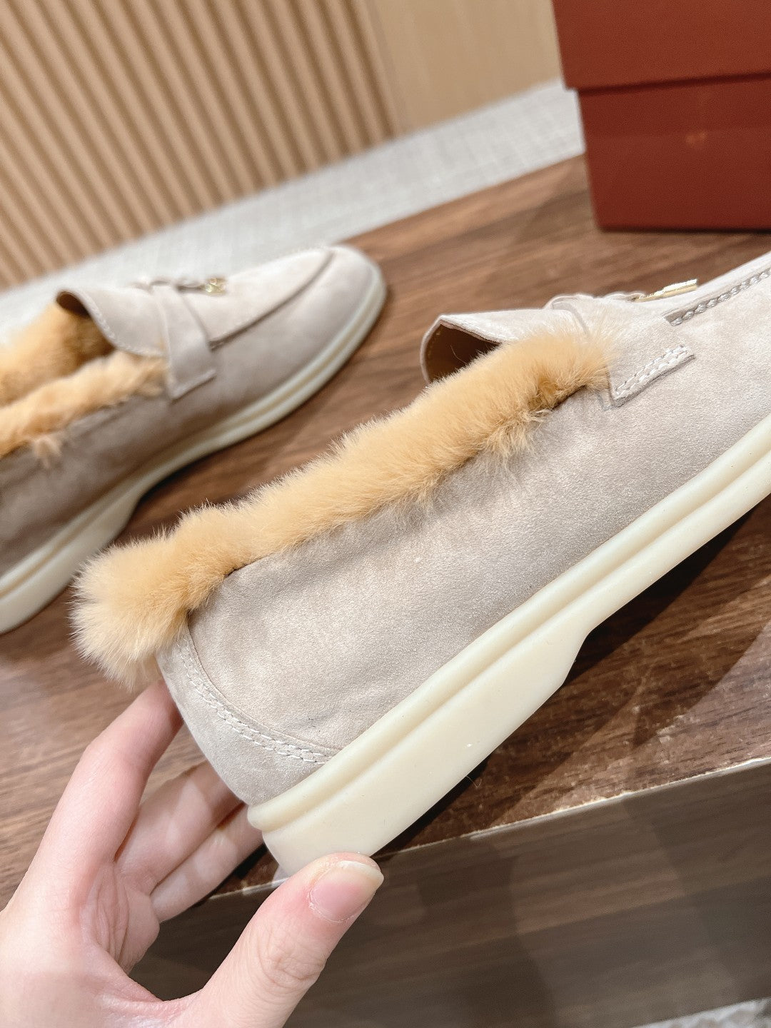 LP SUMMER CHARMS WALK LOAFERS TORTILLA FLEECE - 35