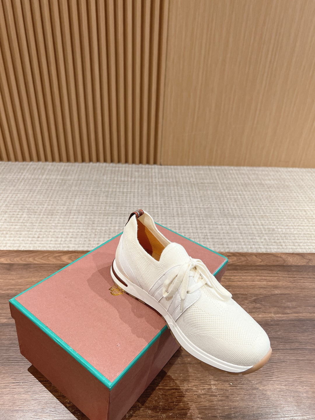 LP BASIC 360 FLEXY WALK SNEAKER WHITE FABRICS - 35
