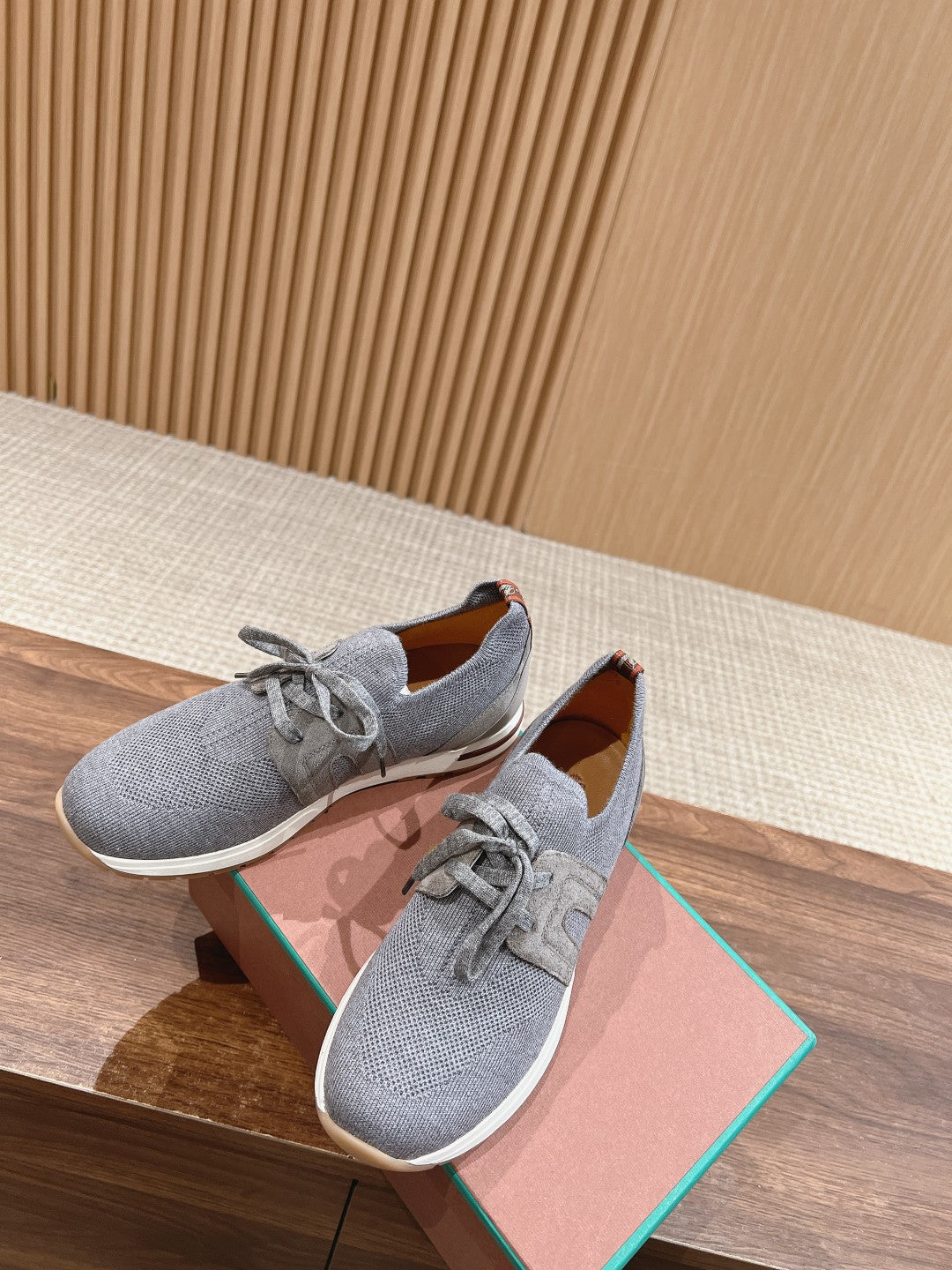 LP BASIC 360 FLEXY WALK SNEAKER LIGHT GRAY FABRICS - 35