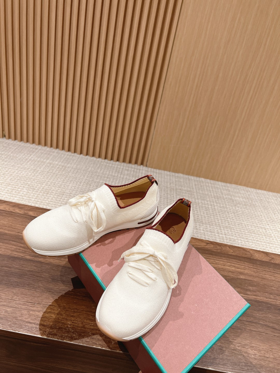 LP BASIC 360 FLEXY WALK SNEAKER WHITE FABRICS - 35