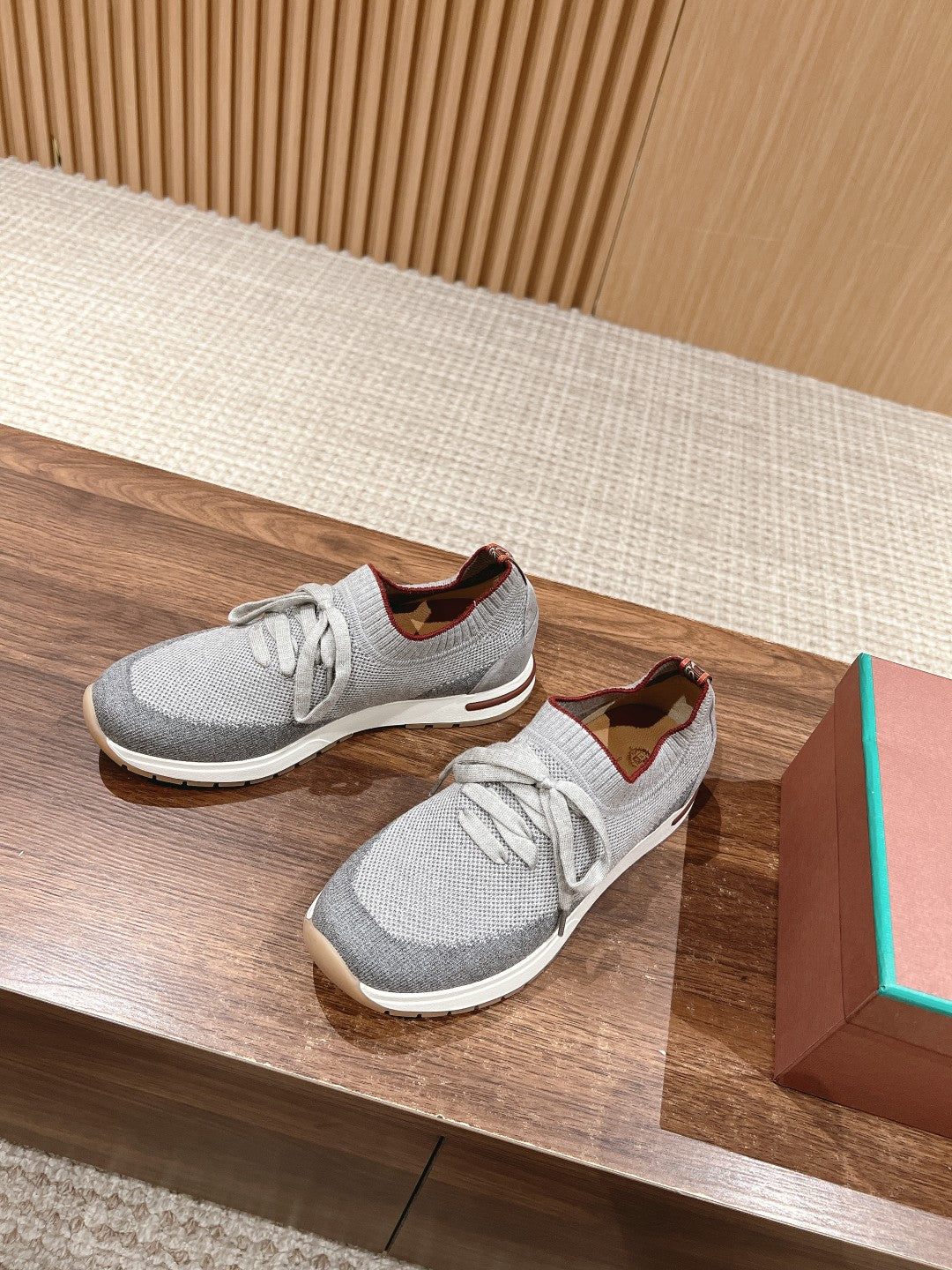 LP BASIC 360 FLEXY WALK SNEAKER LIGHT GRAY AND GRAY FABRICS - 35