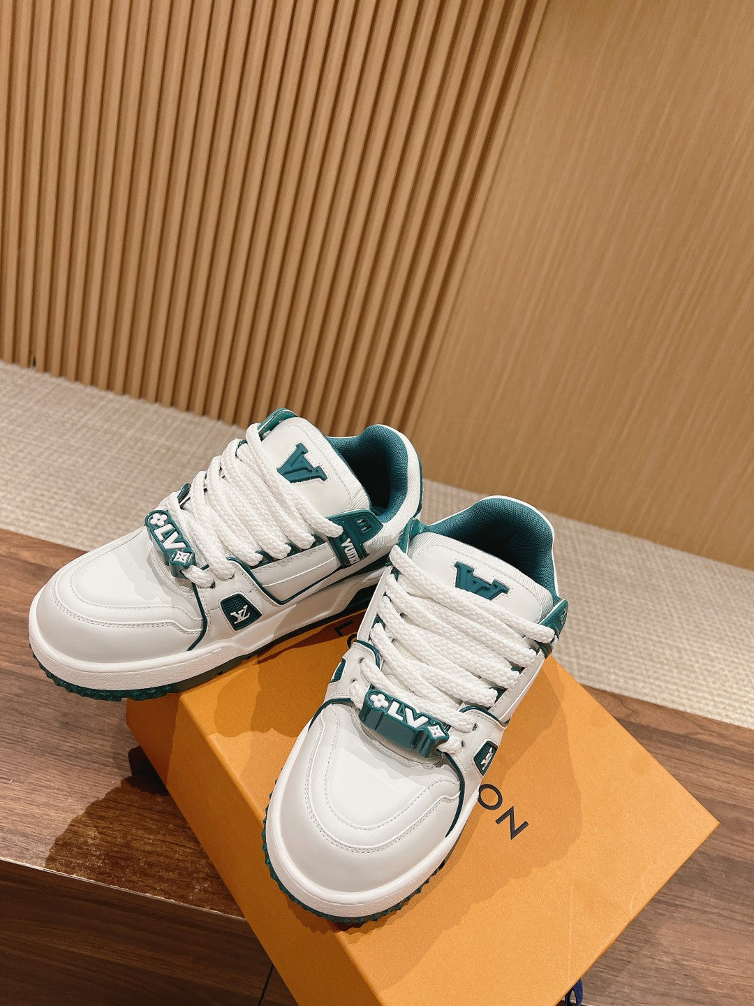 LV Trainer Maxi Sneaker White Mix Emerald Green Calfskin - 35