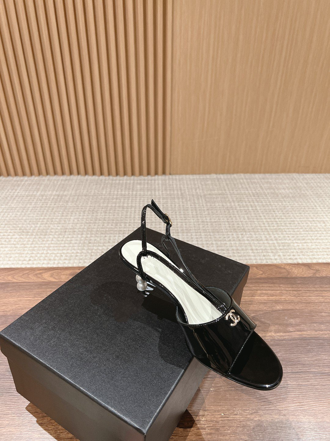 high heel 70 sandals black white patent calfskin - 35