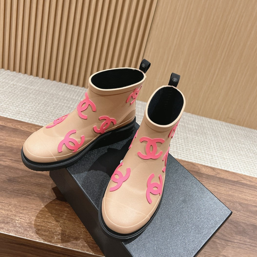 CC RAIN BOOTS BEIGE CREAM TPU WITH PINK LOGO - 35