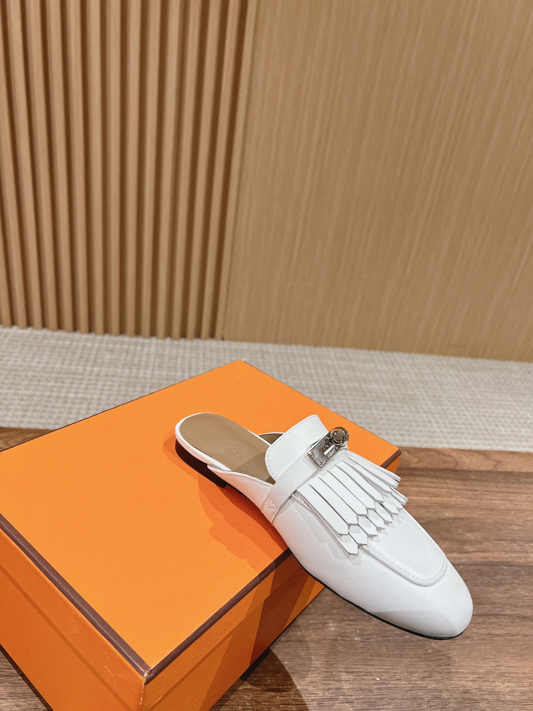 0Z Mule Fringed White - 35