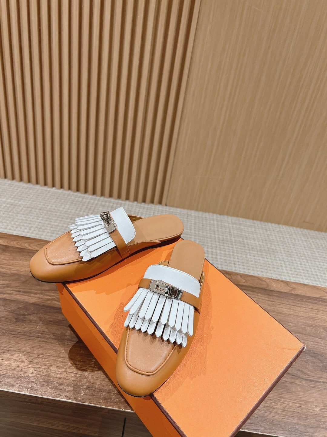 0Z Mule Fringed Bronze - 35