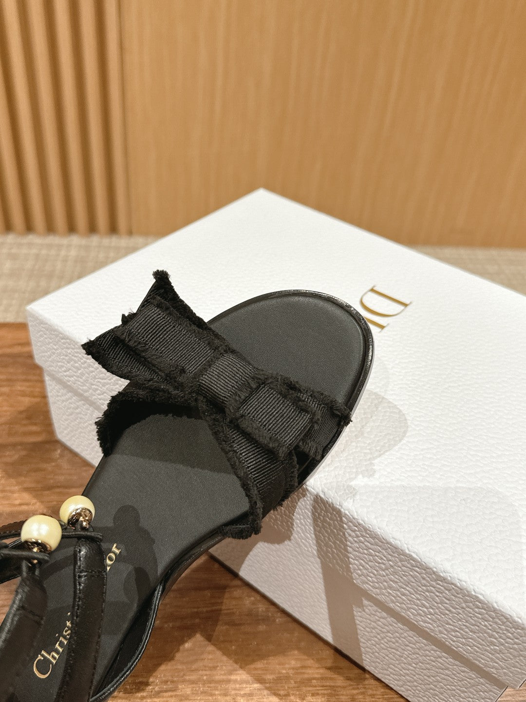 DIOR ADIORABLE SANDALS 25S IN BLACK FABRIC AND LAMBSKIN WITH PEARL DETAILING - 35