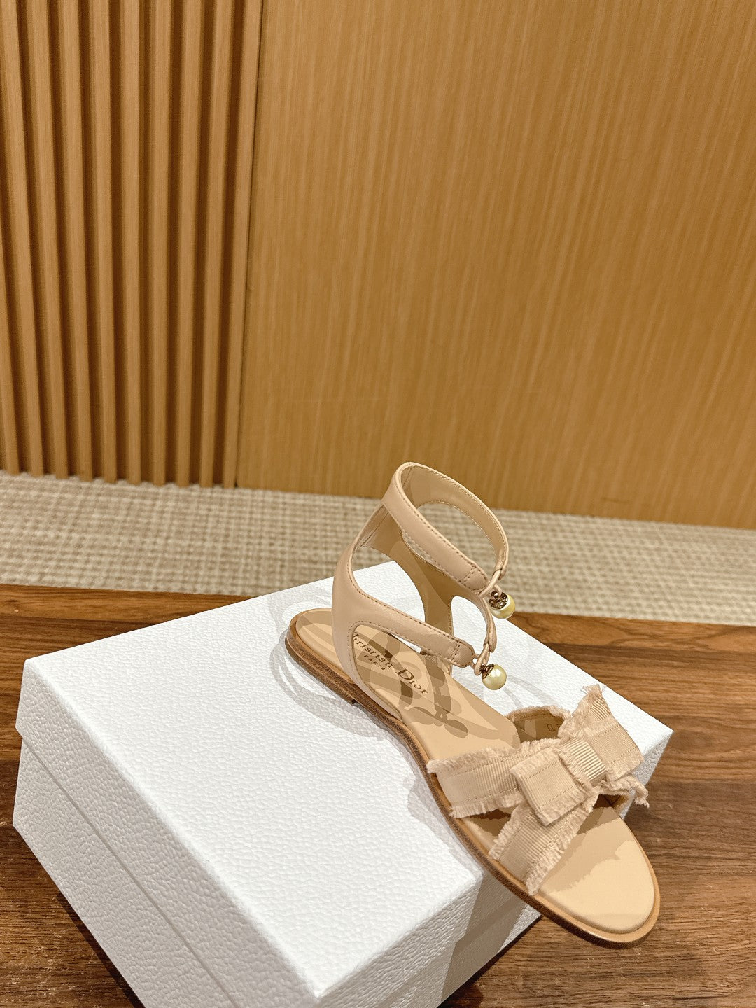 DIOR ADIORABLE SANDALS 25S IN LIGHT BEIGE FABRIC AND LAMBSKIN WITH PEARL DETAILING - 35