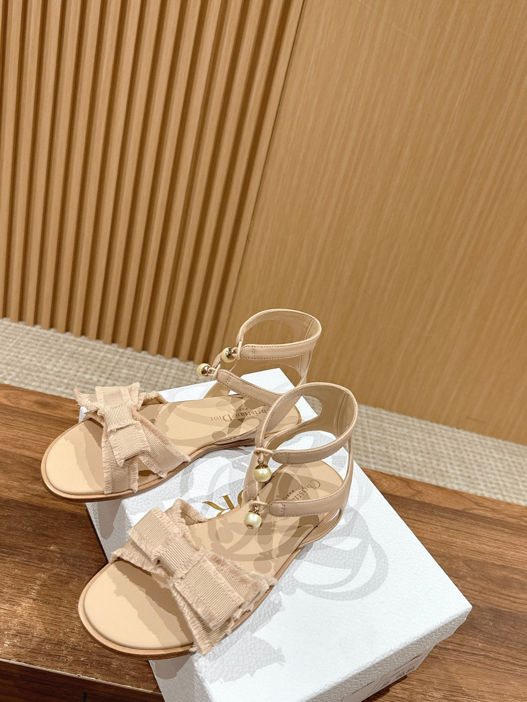 DIOR ADIORABLE SANDALS 25S IN LIGHT BEIGE FABRIC AND LAMBSKIN WITH PEARL DETAILING - 35