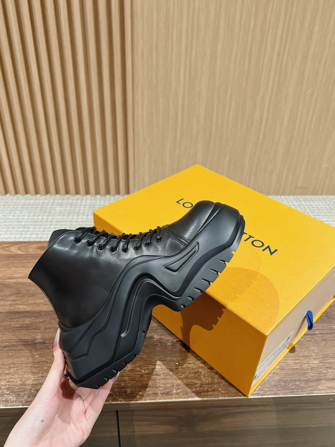 LV WOMEN CHELSEA BOOT IN BLACK MONOGRAM CALFSKIN - 35