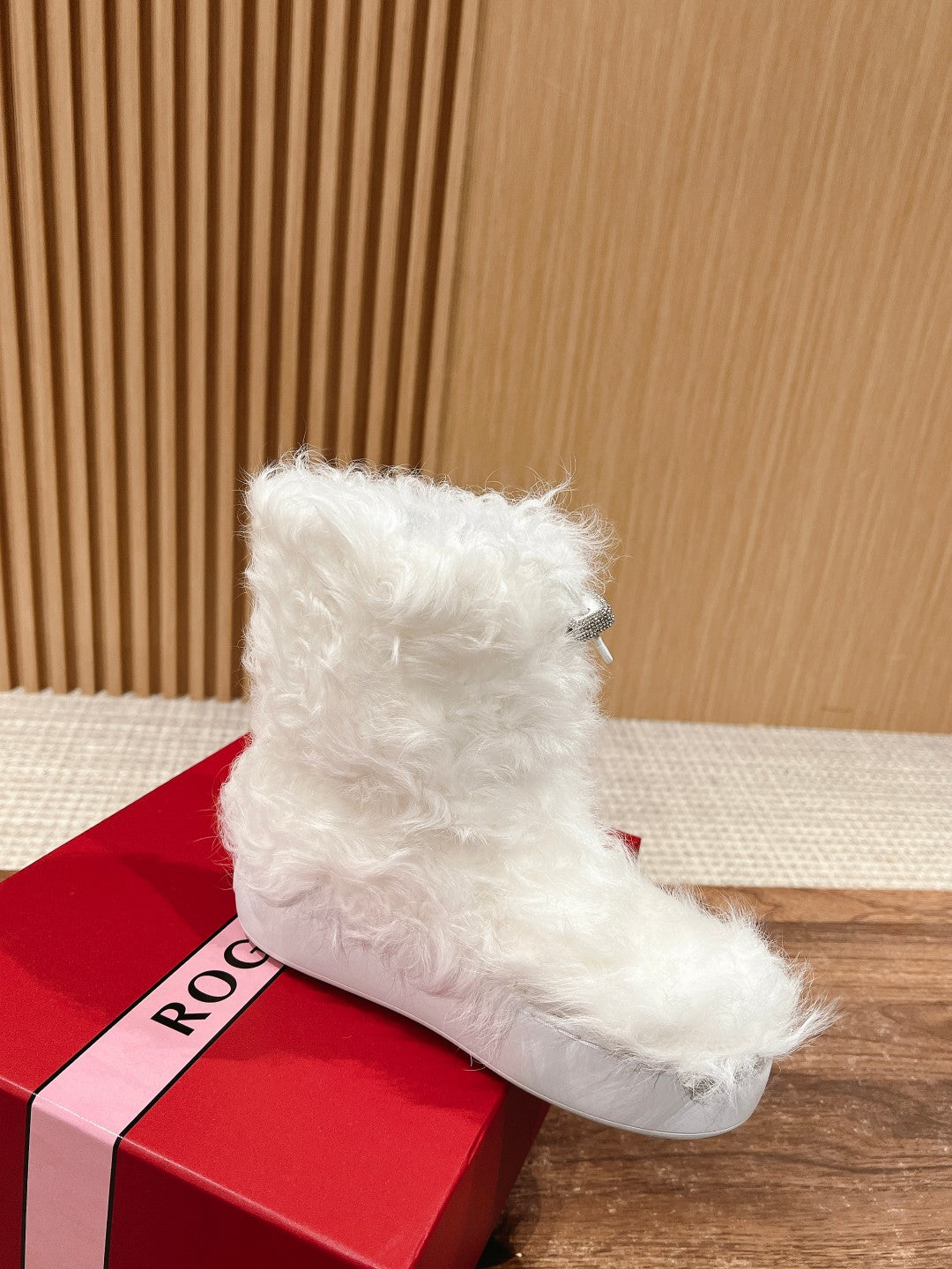 VIV' RANGERS SHEARLING ANKLE BOOT IN WHITE SHEEPSKIN - 35