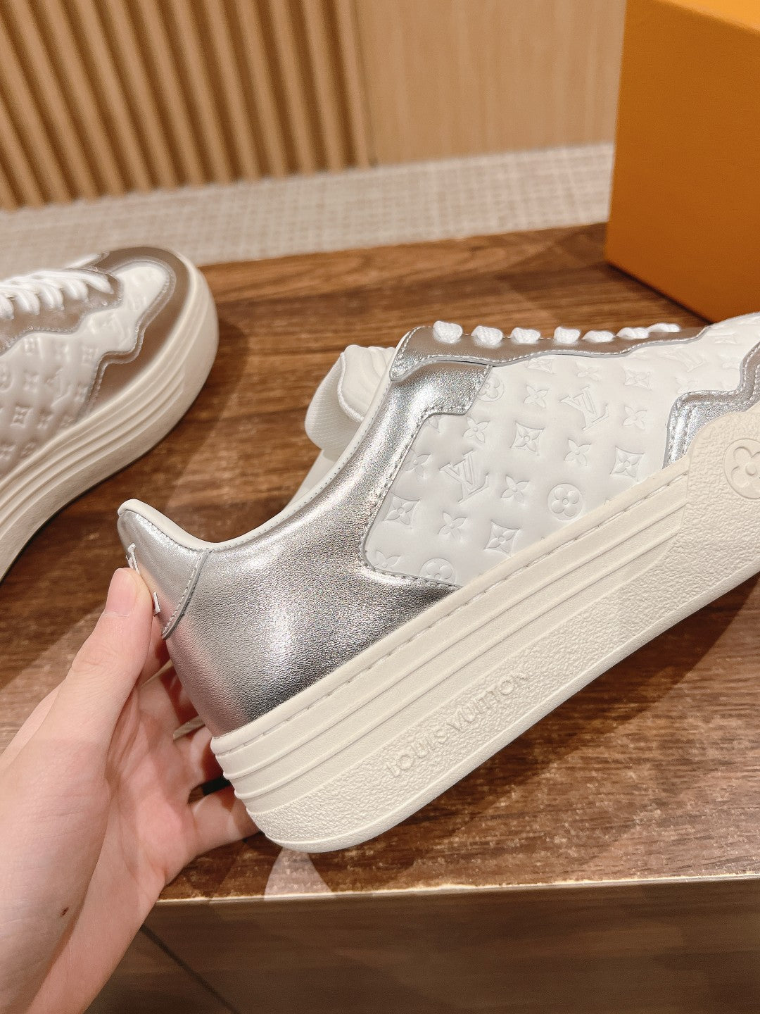 LV TRAINER SNEAKER IN SILVER MIX WHITE EMBOSSED CALFSKIN - 35